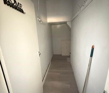 Deacon Crescent, Doncaster. DN11 0SY - Photo 4