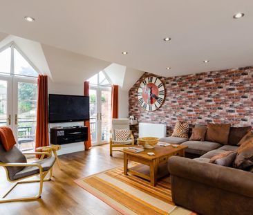 3 bedroom apartment to rent - Photo 1