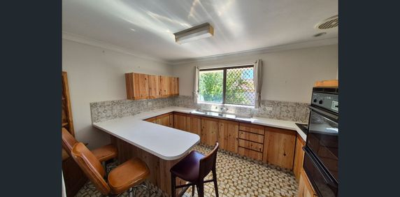 Watermans Bay, 200m from the beach - Photo 2