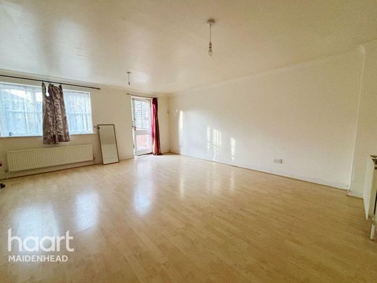 3 bedroom terraced house to rent - Photo 1