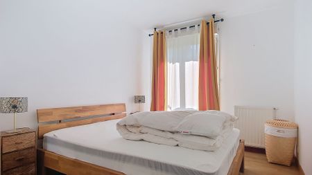 Apartment - Photo 2