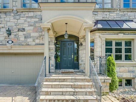 For Lease - 517 Deloraine Avenue, Toronto, Ontario - Photo 3