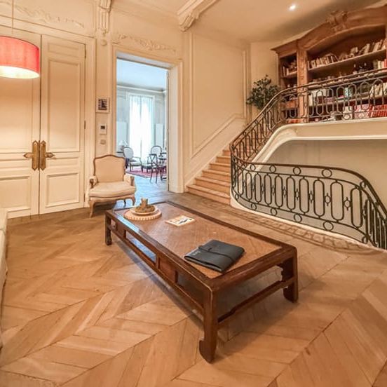 Appartement te huur - Photo 1