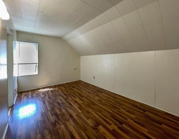 603 - 10 HONEYCRISP CRESCENT | 603 - 10 HONEYCRISP CRESCENT, Vaughan - Photo 1