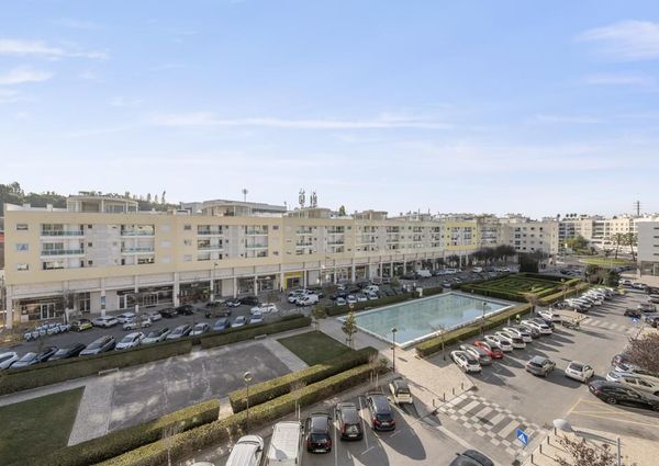 1 Bedroom Apartment with parking, Fórum Oeiras, Oeiras