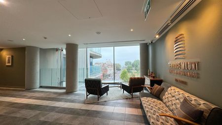 2 Bedroom Apartment - Photo 2