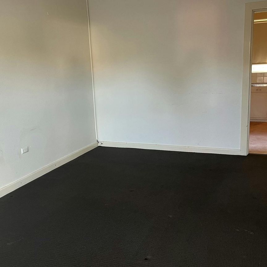 Great Central location - Photo 1