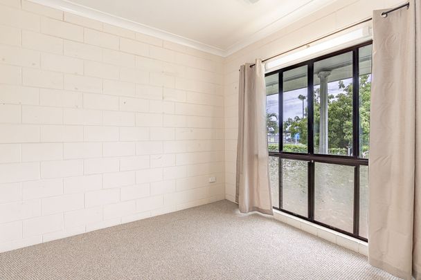 7 Carney Street, Cluden - Photo 1