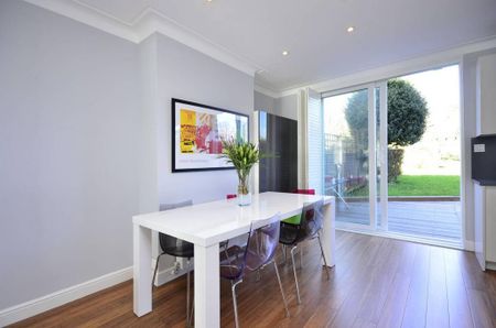 4 bedroom terraced house to rent - Photo 2