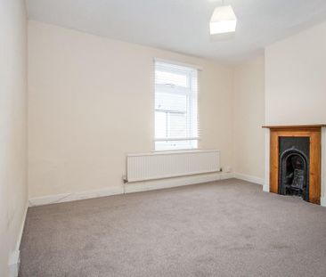 2 bedroom house to rent - Photo 2