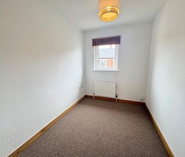 77 Church View, Holywood, BT18 9LN - Photo 3