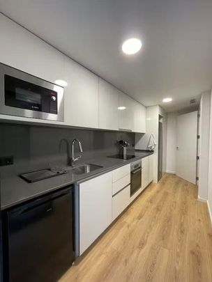 Carrer de lAprestadora, L'Hospitalet de Llobregat, Catalonia 08902 - Photo 1