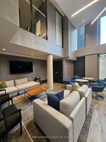 For Lease - 185 DEERFIELD Road Unit# 116, Newmarket, Ontario - Photo 4