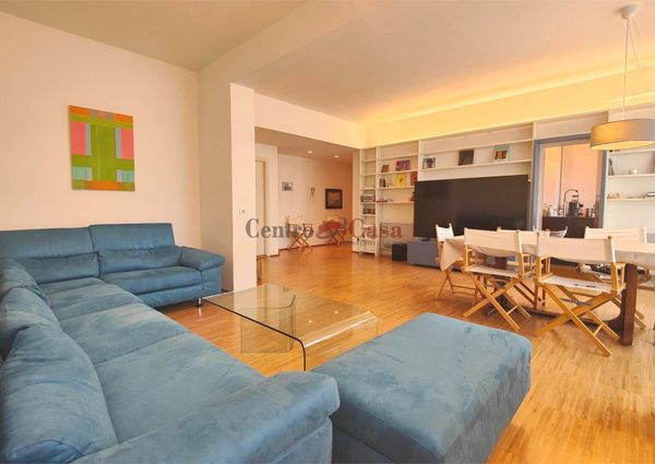 Signorile appartamento di 176 mq. ristrutturato, con vista panoramica