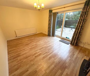 2 bedroom terraced house to rent - Photo 2