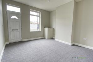 2 BEDROOM House - Mid Terrace - Photo 5