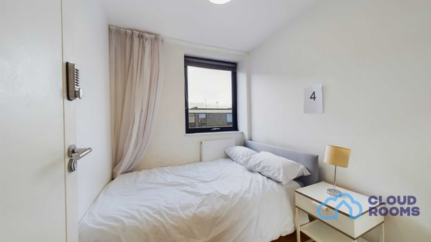 RM4 Eastmead | Farnborough | GU14 7SA - Photo 1