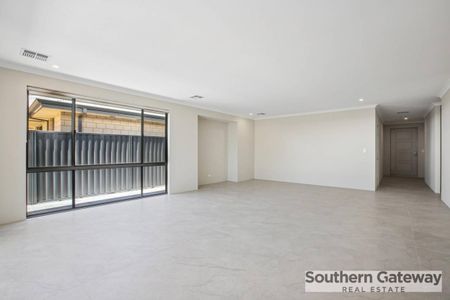 BRAND NEW 4X2 HOME FOR RENT IN WELLARD! - Photo 2