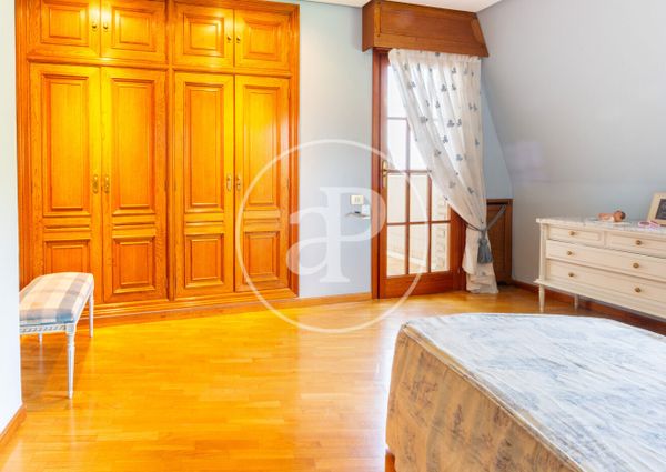 House for rent with Terrace in Cruz de Gracia (Paterna)