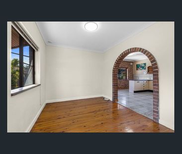 Full Brick Home & Granny Flat in Hurstville Public School Catchment - Photo 3
