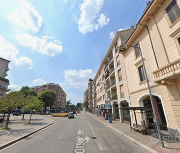 Saronno – App. arredato con balcone e posto auto - Photo 1
