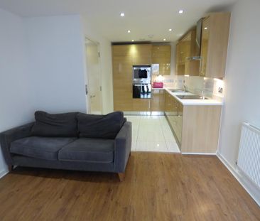 1 bedroom flat to rent - Photo 1
