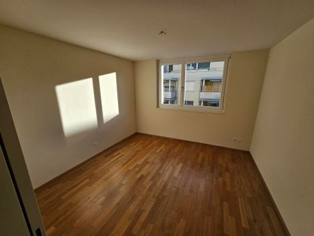 4.5-room apartment in the residential park Leuenfeld - Photo 5