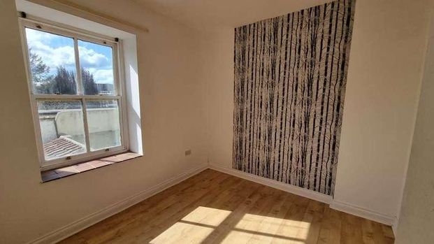 Holyrood Street, TA20 - Photo 1