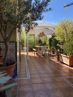 5 room luxury penthouse for rent in Marbella, Andalusia - Photo 1