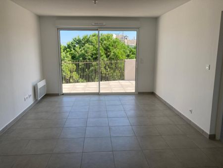 Près d'Arènes - T2 - 43m² - Photo 3