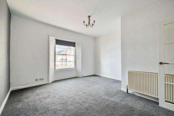 Marina Court, Powderham Terrace, Teignmouth, TQ14 - Photo 1