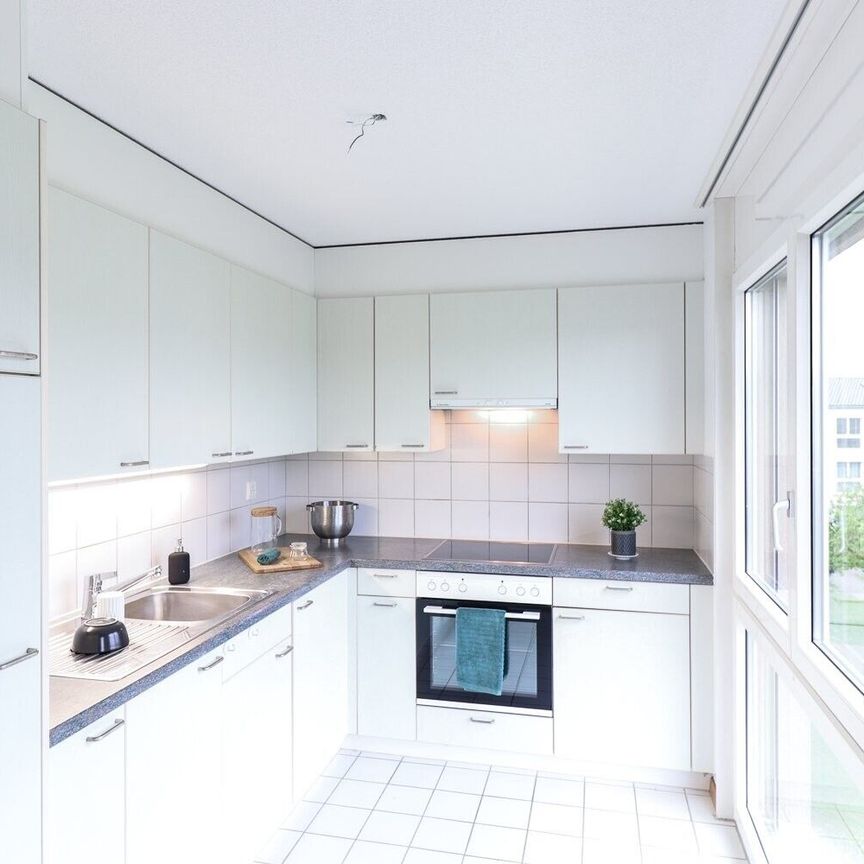 4.5-ZW à 101 m² at the top of the 2nd floor - Photo 1