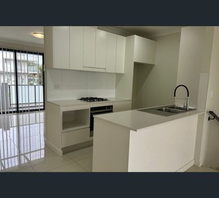 2/26 Chamberlain Street, Campbelltown, NSW 2560 - Photo 5
