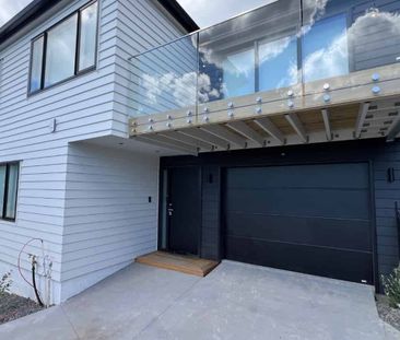 Brand new in the heart Torbay! - Photo 5