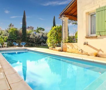 A louer- Maison 3 chambres piscine jardin clos- Uzes centre - Photo 5