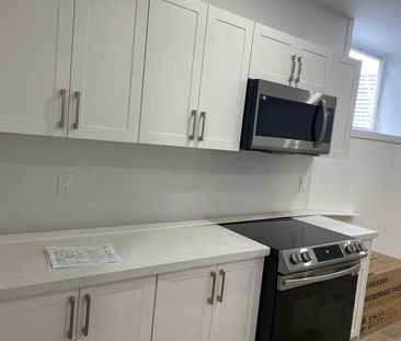 For Lease - 1462 Twilite Boulevard Unit# Lower, London North, Ontario - Photo 2