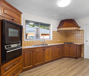 **REGISTER TO INSPECT VIA REALESTATE.COM.AU LINK & PHOTO ID MUST BE... - Photo 4