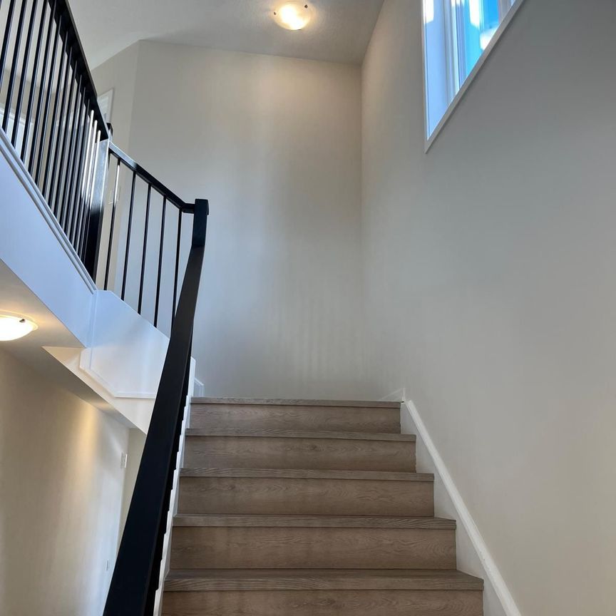 For Lease - 13 Radium Common, Cambridge, Ontario - Photo 1