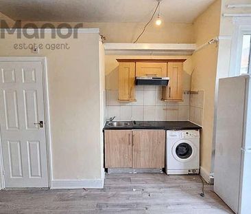 Burges Road, East Ham, E6 - Photo 6