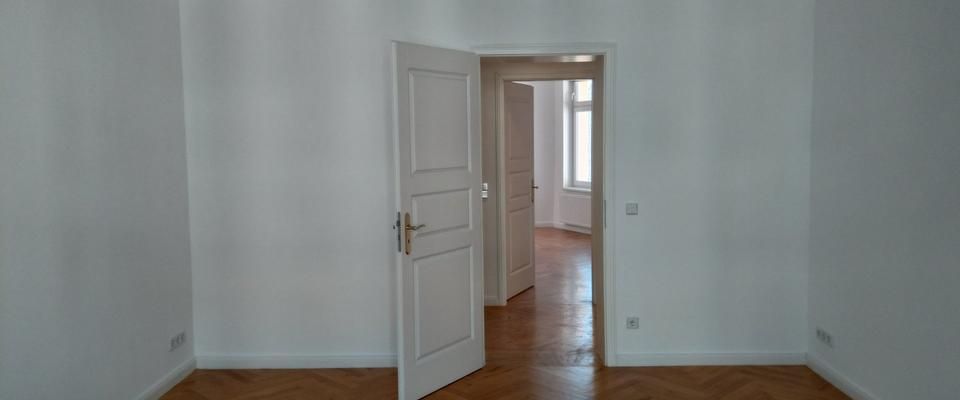 ++Wunderschöne Altbauwohnung mit Balkon und Einbauküche im 2. OG++Köpenick++ - Foto 1