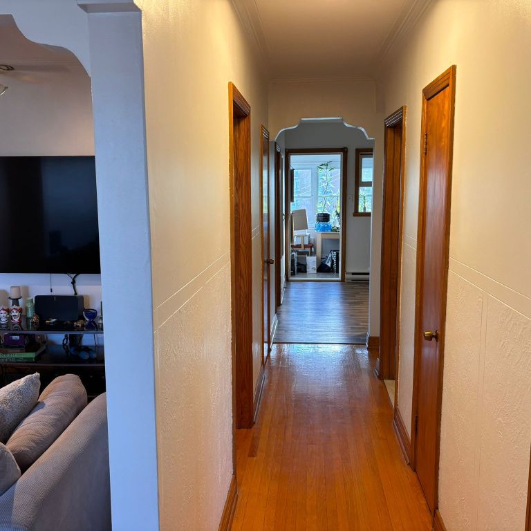 Spacious 2-bedroom Apartment $1590/mois - Photo 1