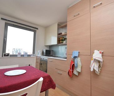 Studio to rent - Photo 6