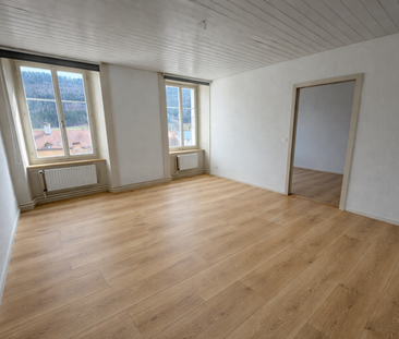 St-Imier, bright 2.5-room apartment on the 1st floor - Photo 5