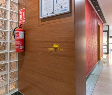 3 BEDROOM APARTMENT - TORREVIEJA - Photo 2