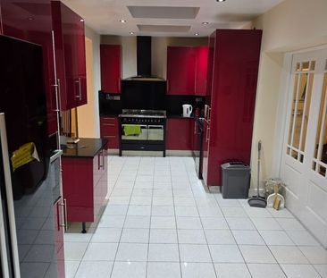 Room in a Shared House, Devonshire Hill Lane, N17 - Photo 3
