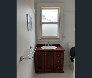 14 Latrobe Rd, Morwell, Vic 3840 - Photo 3