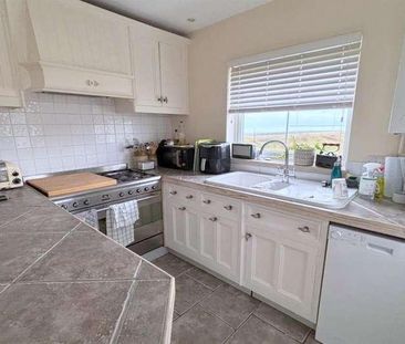 Beach Cottages, Claremont Road, BN25 - Photo 6