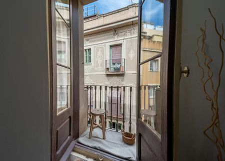 Carrer de Santa Anna, Barcelona, Catalonia 08002 - Photo 5