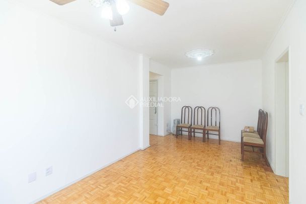 Apartamento com 3 quartos e 90m² para alugar em Floresta, Porto Alegre. - Foto 1