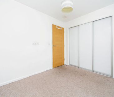 1 bedroom penthouse to rent - Photo 1